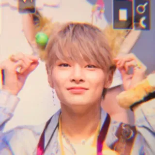 🌱 6439c7f5 osoba, portret, uśmiech, słodki, idol telegram sticker