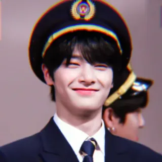 🌱 eb19eea0 mężczyzna, portret, pilot, kapelusz telegram sticker