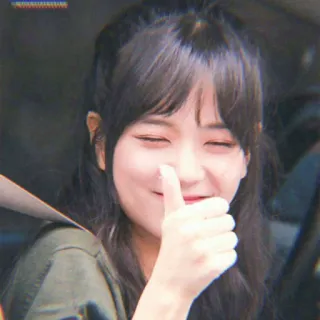 🍭 39d96c8d wanita, jempol ke atas, senyum, potret, orang, persetujuan telegram sticker