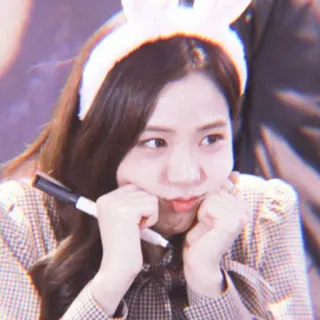 🍭 43119d22 Jisoo Jisoo, K-pop, Blackpink, penyanyi, telinga kelinci, idola telegram sticker