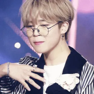 〰 cc91a36c Jimin kpop, jimin, bts, penyanyi, idola, kacamata, potret telegram sticker