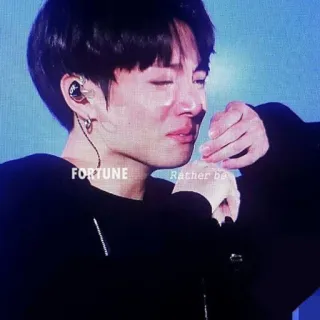 🍁 15d781c7 FORTUNE Rather be traurig, weinend, Emotion, Konzert, Fan whatsapp sticker