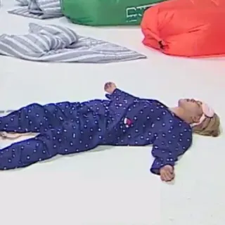 🌈 4d284256 schlafen, schlafanzug, person, liegend, nachtwäsche whatsapp sticker