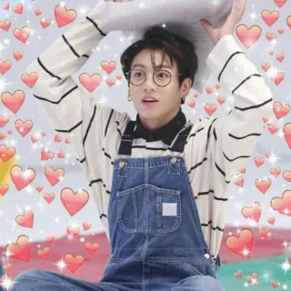 🌸 c538ad87 kpop, herz, süß, brille, latzhose whatsapp sticker