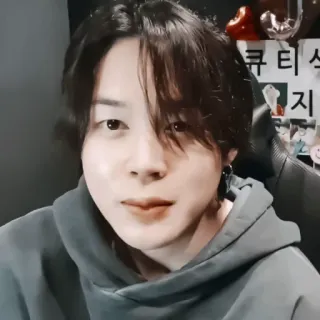 🧸 5cf436cd 큐티 섹시 지 kpop, korean, idol, cute, sexy, ji whatsapp sticker