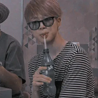 🤨 7f648d92 telegram sticker