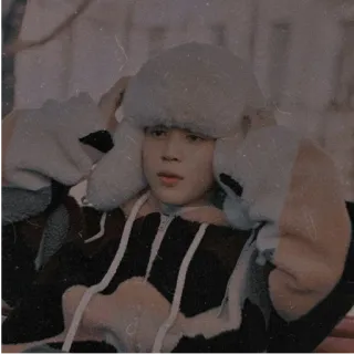 🍙 cc327f31 Jimin Jimin, BTS, K-pop, cappello invernale, carino, idol, cantante telegram sticker