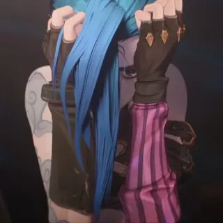 ❄️ c6c3503c Jinx Arcane anime, cartone animato, personaggio, capelli blu, ragazza telegram sticker