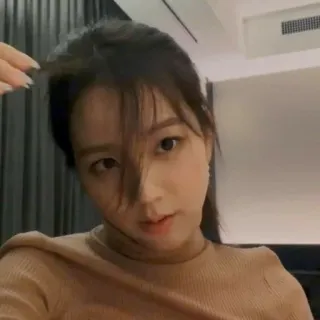 🌷 ef0c3ba8 telegram sticker