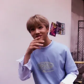 🤭 ee15223d telegram sticker