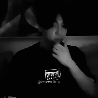 🕷 75962468 SUPREME
@PORXXSTHELP supreme, moda, marca, ropa, camiseta, logo telegram sticker