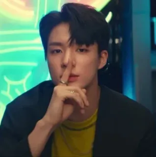 🤟 09d3ccd9 person, man, portrait, finger on lips, shhh, silence, indoors whatsapp sticker