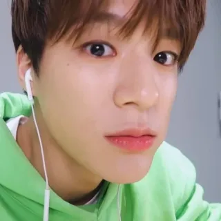 🤟 368a78a7 person, portrait, man, earphones, casual whatsapp sticker