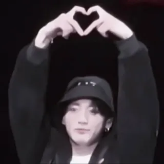 🍒 75cd100c 사람, 하트, 사랑, 손, 버킷햇 telegram sticker