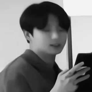 🎴 f77b35b1 telegram sticker