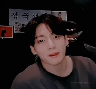 😊 13353a69 Jungkook 정국생 K-pop, BTS, penyanyi, idola, pria, potret telegram sticker