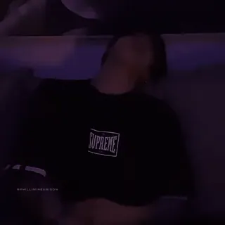 😔 ab191c87 SUPREME supreme, pakaian, merek, streetwear, mode telegram sticker