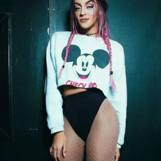 💚 Pabllo Vittar 💚🌹 telegram stickers