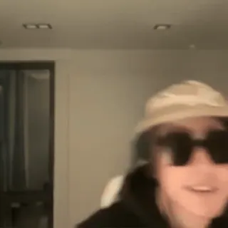 😨 4ce40873 telegram sticker