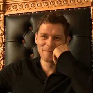 📰 1495b212 Klaus Mikaelson The Vampire Diaries mężczyzna, uśmiechnięty, wampir, serial TV, Klaus, Pamiętniki Wampirów telegram sticker