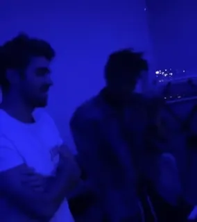 🌟 6960bcf8 telegram sticker