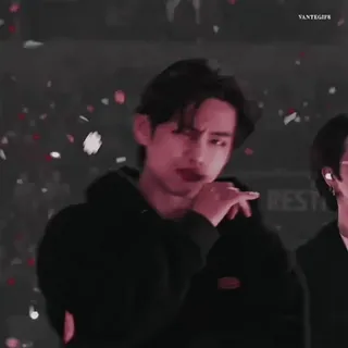 🥓 39c3961c V kpop, v, bts, chanteur, performance whatsapp sticker