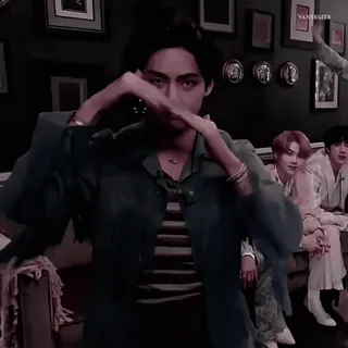 🥓 76f4632c V K-pop, BTS, chanteur, idole, musicien whatsapp sticker