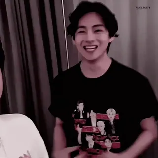 🥓 8073b147 kpop, bts, chanteur, idole, musique, fan whatsapp sticker