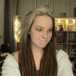 👀 e71c10d4 telegram sticker