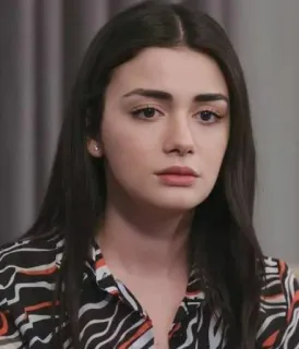 🍇 f41b70dd ผู้หญิง, ผมสีน้ำตาลเข้ม, ภาพเหมือน, ใบหน้า telegram sticker