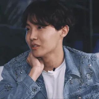 🧊 19e3b9f9 J-Hope J-Hope, BTS, K-pop, zanger, beroemdheid telegram sticker