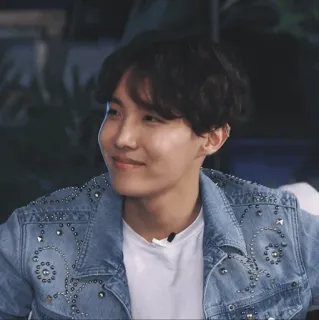 ⏱ e9ef7b48 J-Hope J-Hope, BTS, K-pop, Koreaans, Zanger telegram sticker