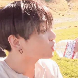 🐰 af2b5dbb Person, Trinkwasser, Draussen, Flasche whatsapp sticker