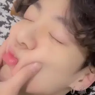 🐰 ec6595f0 whatsapp sticker