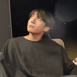 🥥 b10196e7 SOLARIWIX telegram sticker