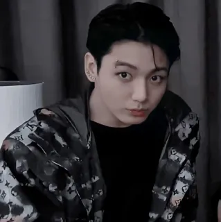 🌑 538bb59a pessoa, homem, masculino, rosto, piercing sobrancelha whatsapp sticker