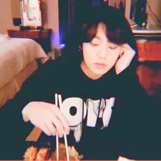 🐇 8bba25ec LOW мода, одежда, минимализм, простой, слово, черный, стиль telegram sticker