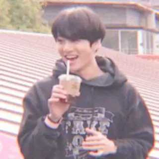 🐇 dc391269 TAKE человек, напиток, кофе со льдом, соломинка, толстовка telegram sticker