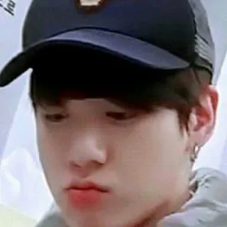 جونگکوکیِ دَرونَم. 🍪🍼 whatsapp stickers