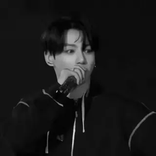 🎤 5e2e67b3 penyanyi, mikrofon, pertunjukan, musik, konser, musisi telegram sticker