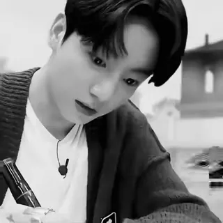 🎤 b1292f33 telegram sticker