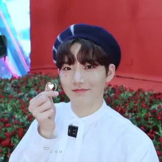 🪐 62809d58 hombre, corazón, amor, coreano, lindo, sonrisa, boina telegram sticker