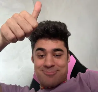 😏 2f7814a9 사람, 남자, 엄지 척, 인물 사진, 셀카, 긍정적인 telegram sticker