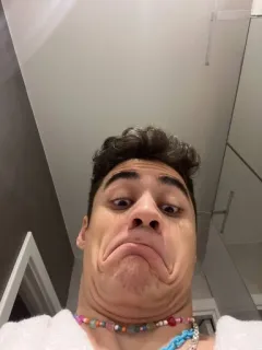 🤨 72f639d5 telegram sticker