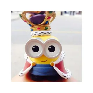 👑 2a87ef75 Minion Despicable Me Minion, kartun, raja, mahkota, imut, karakter, kuning whatsapp sticker