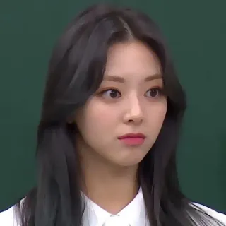 🐈‍⬛️ 3f86c5b0 Yuna kpop, 歌手, 有名人, ポートレート, 女性, 韓国 whatsapp sticker