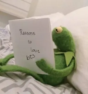 💕 82ea82a7 Kermit Reasons to love bts Kermit, Muppet, Redenen, Liefde, BTS telegram sticker