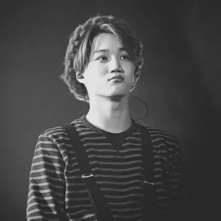 🗝 61322886 男, kpop, 亚洲, 歌手, 艺术家, 时尚 whatsapp sticker