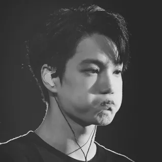 🗝 7867e6d9 男人, 肖像, 黑白, 歌手, 韩国, 亚洲 whatsapp sticker