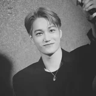 🗝 8b736ef2 男人, 韩流, 肖像, 黑白, 演员 whatsapp sticker